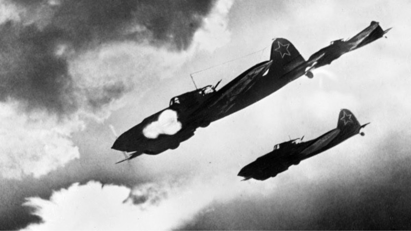 A black and white photo of two Soviet Union airplanes during the Battle of Kursk in World War II.