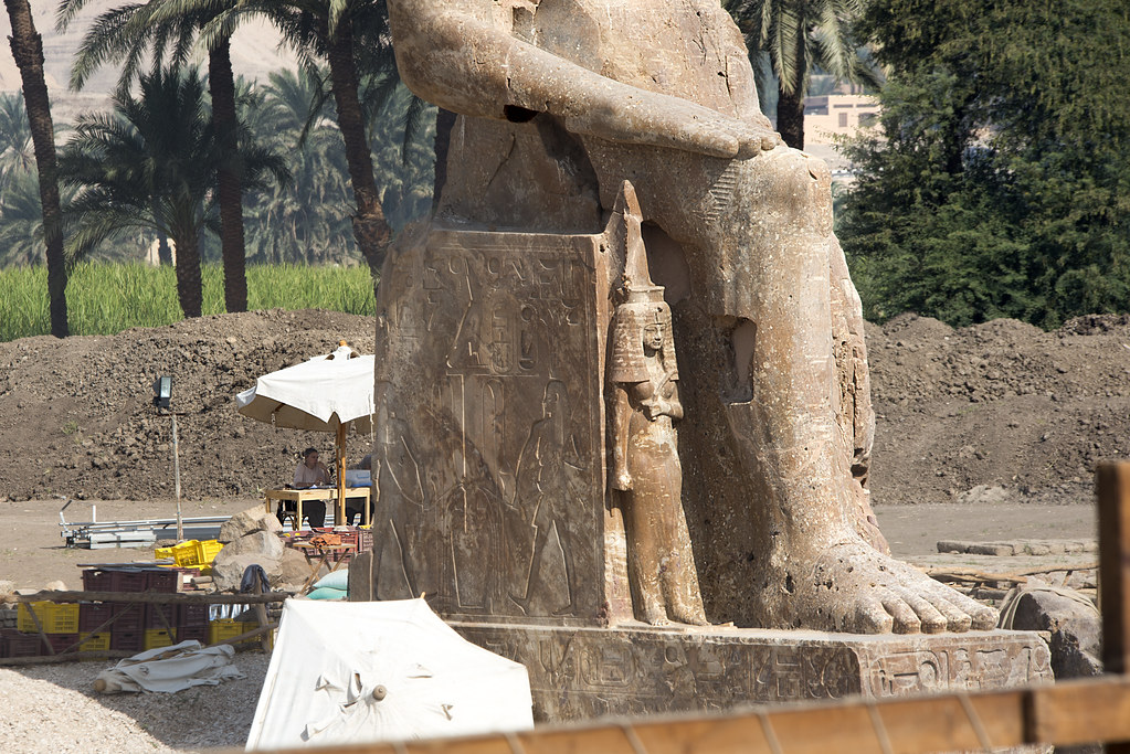 Construction workers at the Kom el Hitan