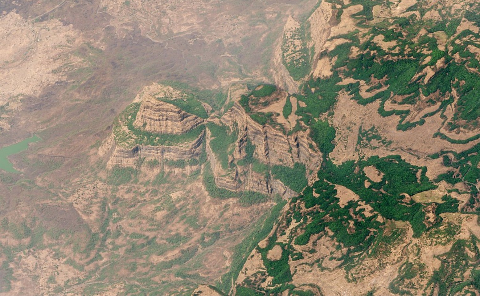 SkySat satellite image of Deccan Traps, Maharashtra, India, 2018