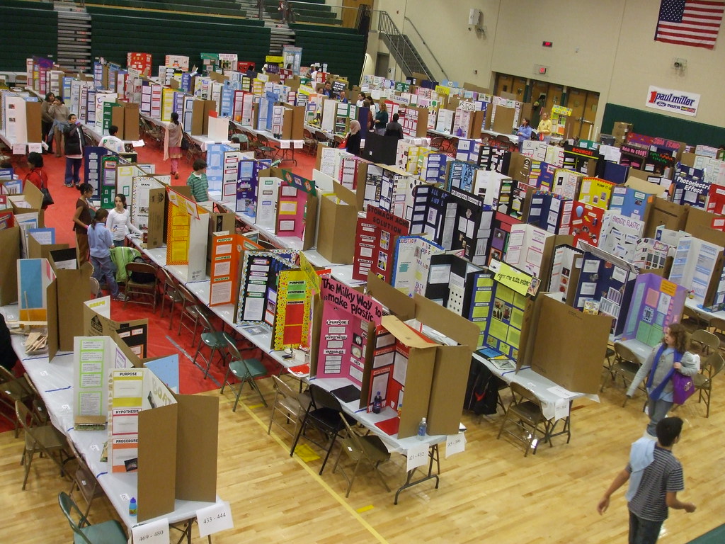 An over view image of a middle school science fair