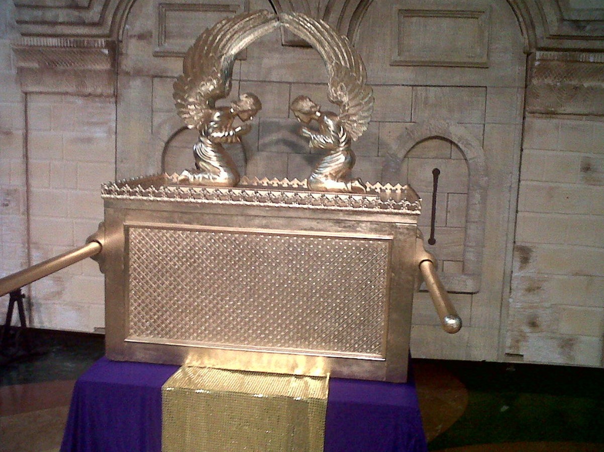 Recreation of the Ark of the Covenant based on descriptions