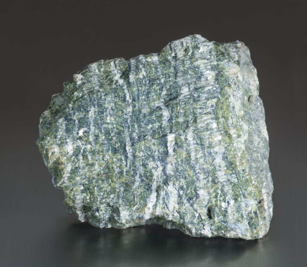 An up-close image of a piece of asbestos