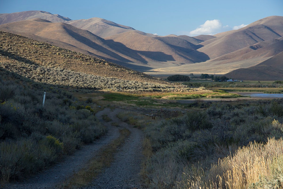 Goodale's Cutoff of the Oregon Trail at Lava Lake