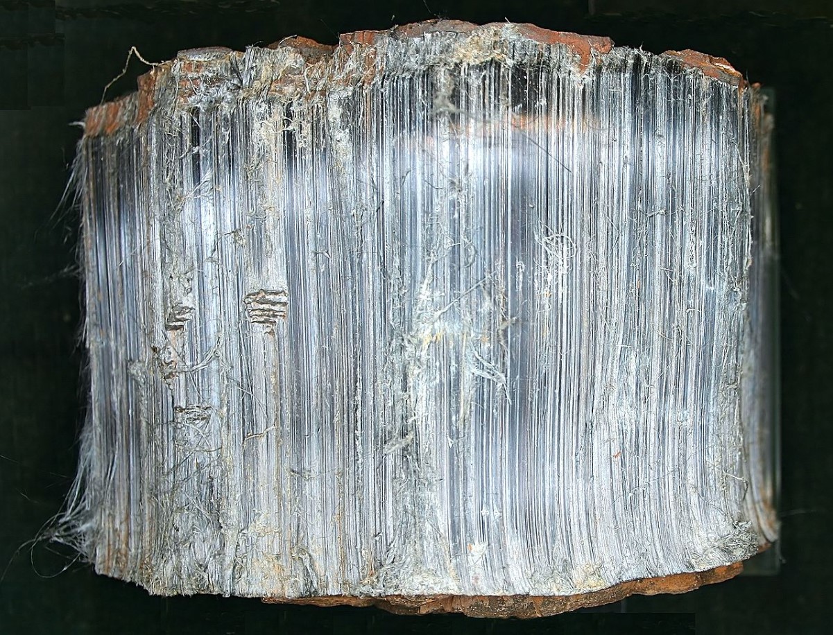 An image that shows off the fibrous nature of Riebeckite