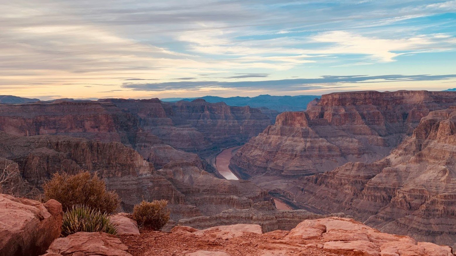 A view of the Grand Canyon in Arizona seen in the daytime.