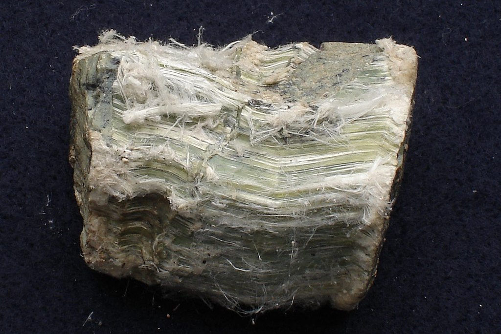 An image of the fibrous mineral Chrysotile