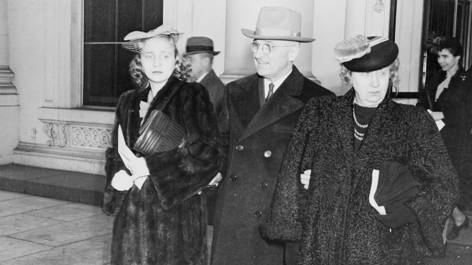Harry S. Truman with his daughter and wife.