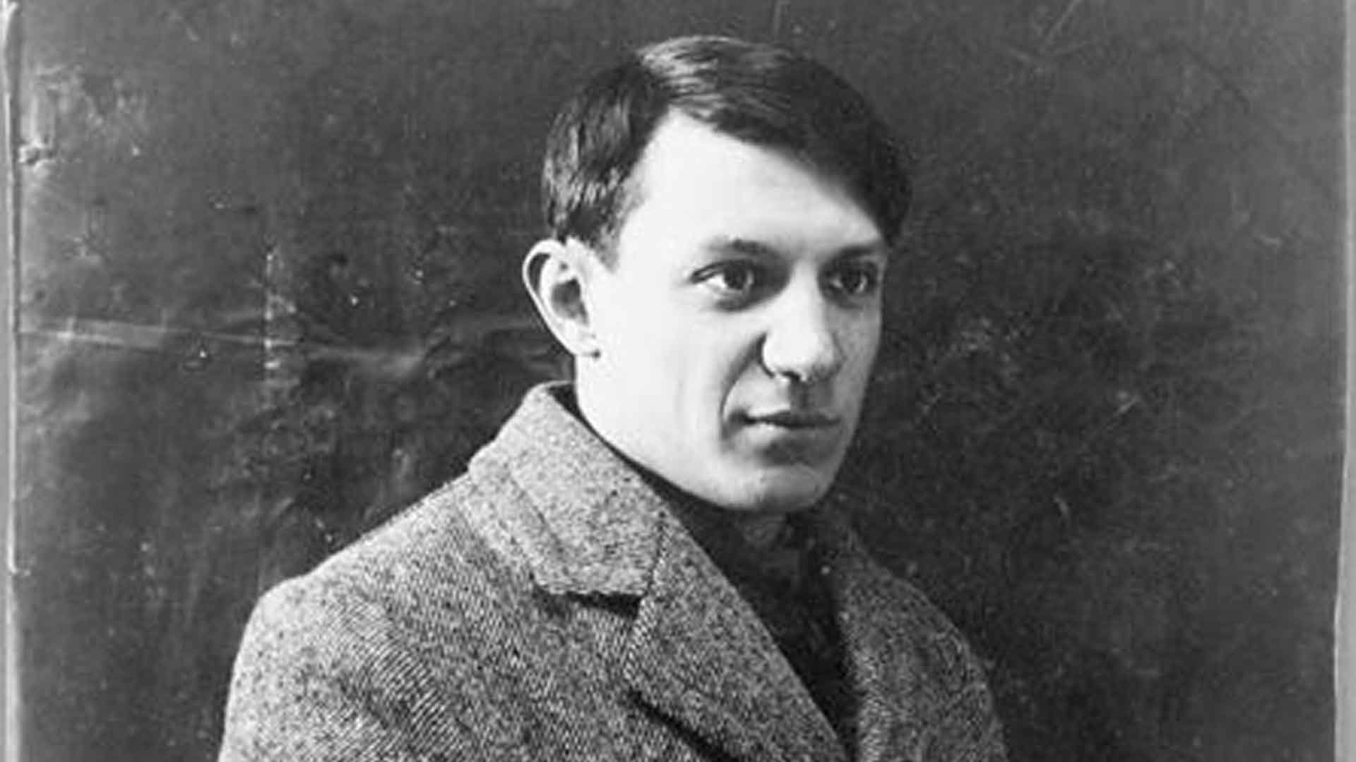 Portrait photograph of Pablo Picasso, 1908
