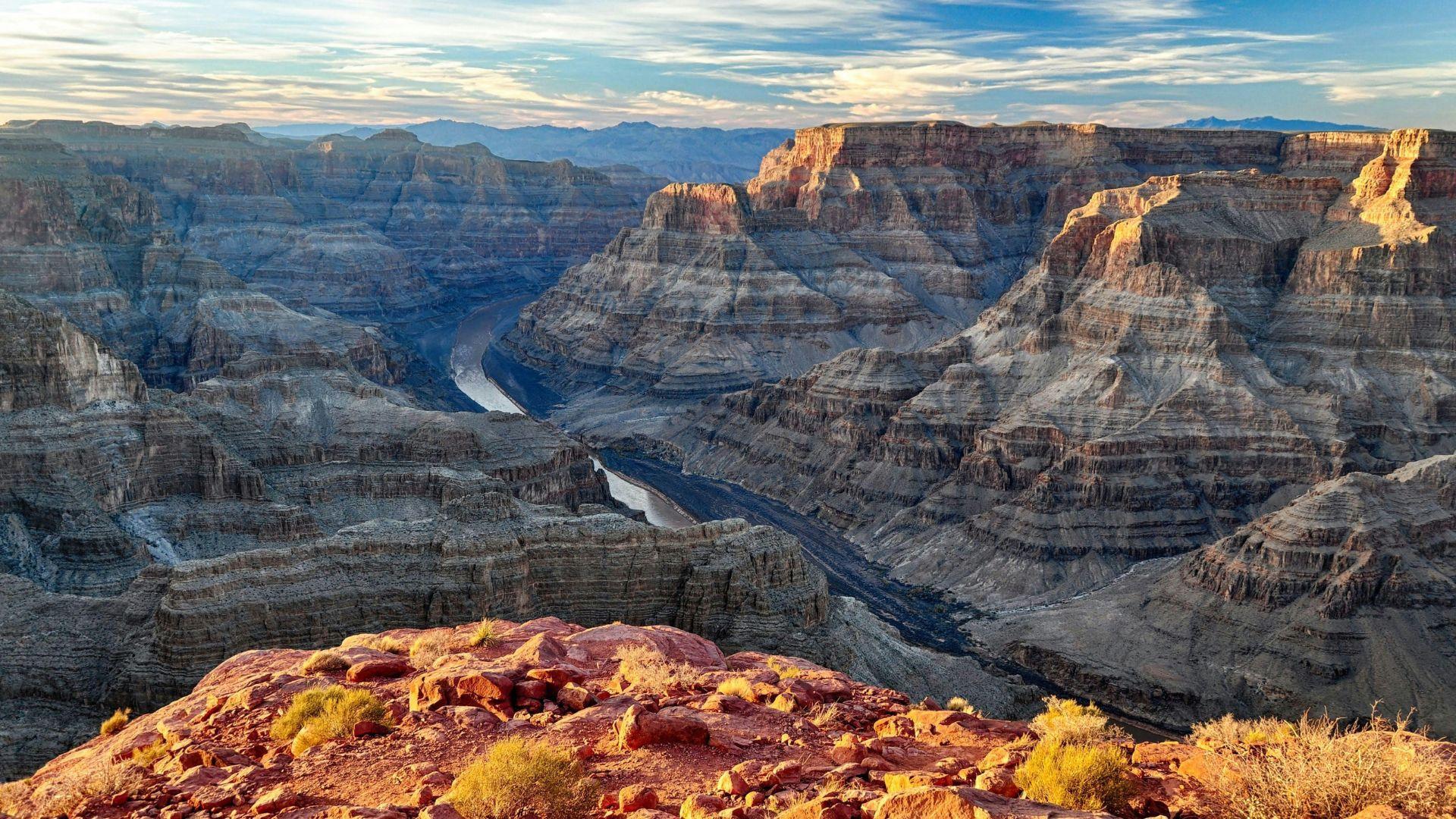 An aerial view of Grand Canyon seen in the daytime.