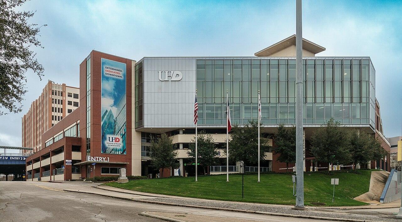 A photograph of the University of Houston in Texas