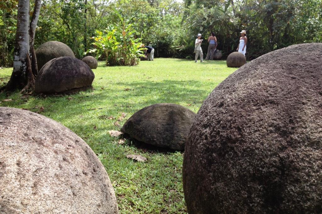 A photograph of several stone spheres found in Costa Rica