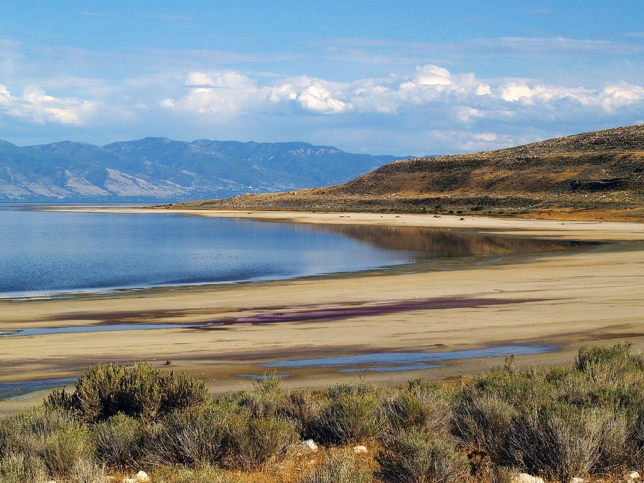A photograph of Utah's Great Salt Lake