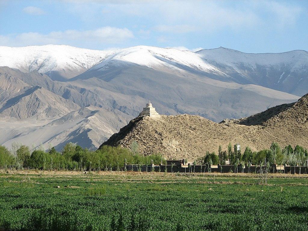A photograph of the Nepalese landscape